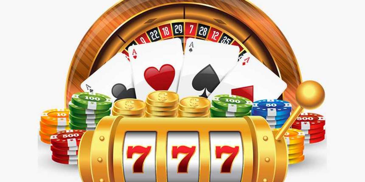 The Advantages of Playing Slots Online